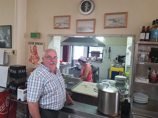 Casa de Pasto Flor do Roxo